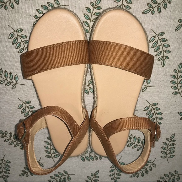 Girl's Espadrille Sandals - Picture 3 of 5